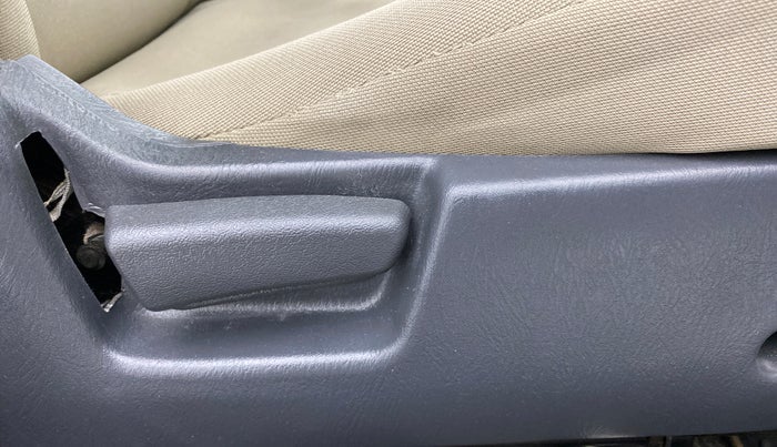 2019 Maruti Alto K10 VXI P, Petrol, Manual, 79,461 km, Driver Side Adjustment Panel