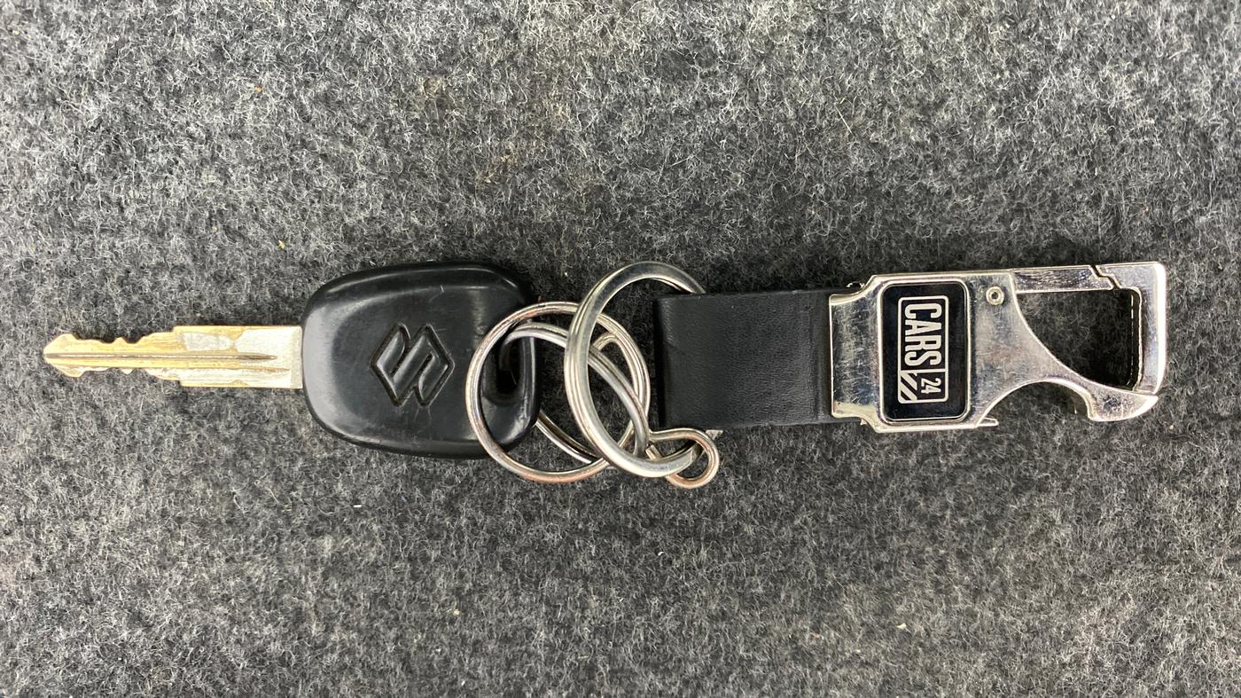 2019 Maruti Alto K10 VXI P, Petrol, Manual, 79,461 km, Key Close Up