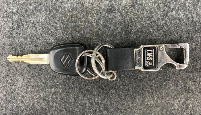 2019 Maruti Alto K10 VXI P, Petrol, Manual, 79,461 km, Key Close Up