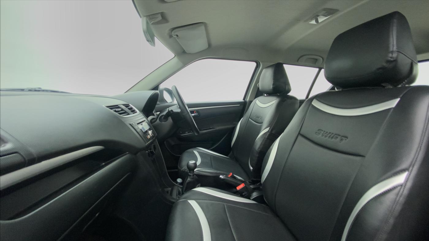 2013 Maruti Swift VXI, Petrol, Manual, 20,288 km, Right Side Front Door Cabin