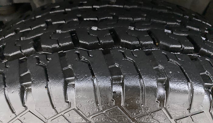 2022 Mahindra Thar LX D 4*4 MT HT, Diesel, Manual, 4,342 km, Left Front Tyre Tread