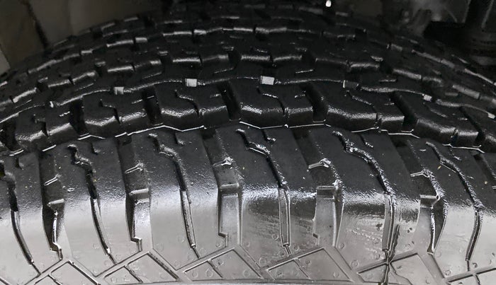 2022 Mahindra Thar LX D 4*4 MT HT, Diesel, Manual, 4,342 km, Right Front Tyre Tread