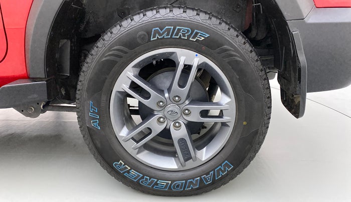 2022 Mahindra Thar LX D 4*4 MT HT, Diesel, Manual, 4,342 km, Left Rear Wheel