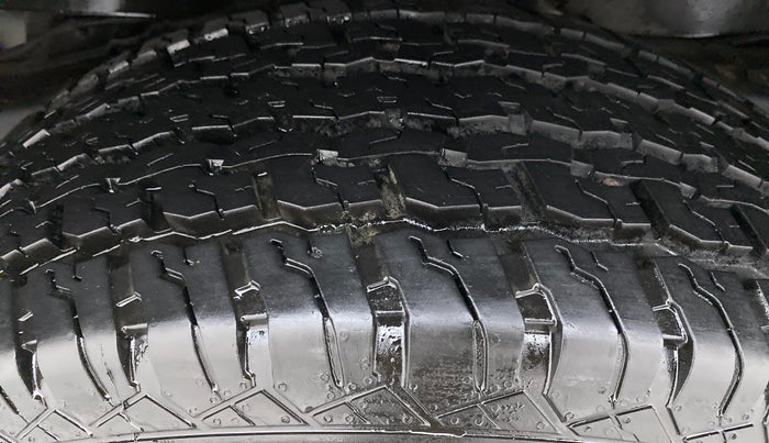 2022 Mahindra Thar LX D 4*4 MT HT, Diesel, Manual, 4,342 km, Right Rear Tyre Tread