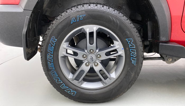 2022 Mahindra Thar LX D 4*4 MT HT, Diesel, Manual, 4,342 km, Right Rear Wheel