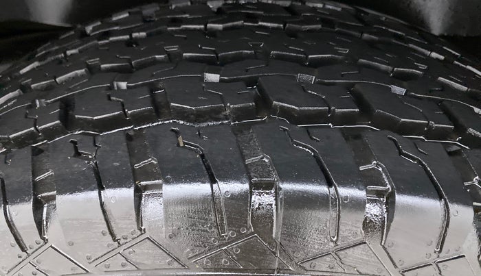 2022 Mahindra Thar LX D 4*4 MT HT, Diesel, Manual, 4,342 km, Left Rear Tyre Tread