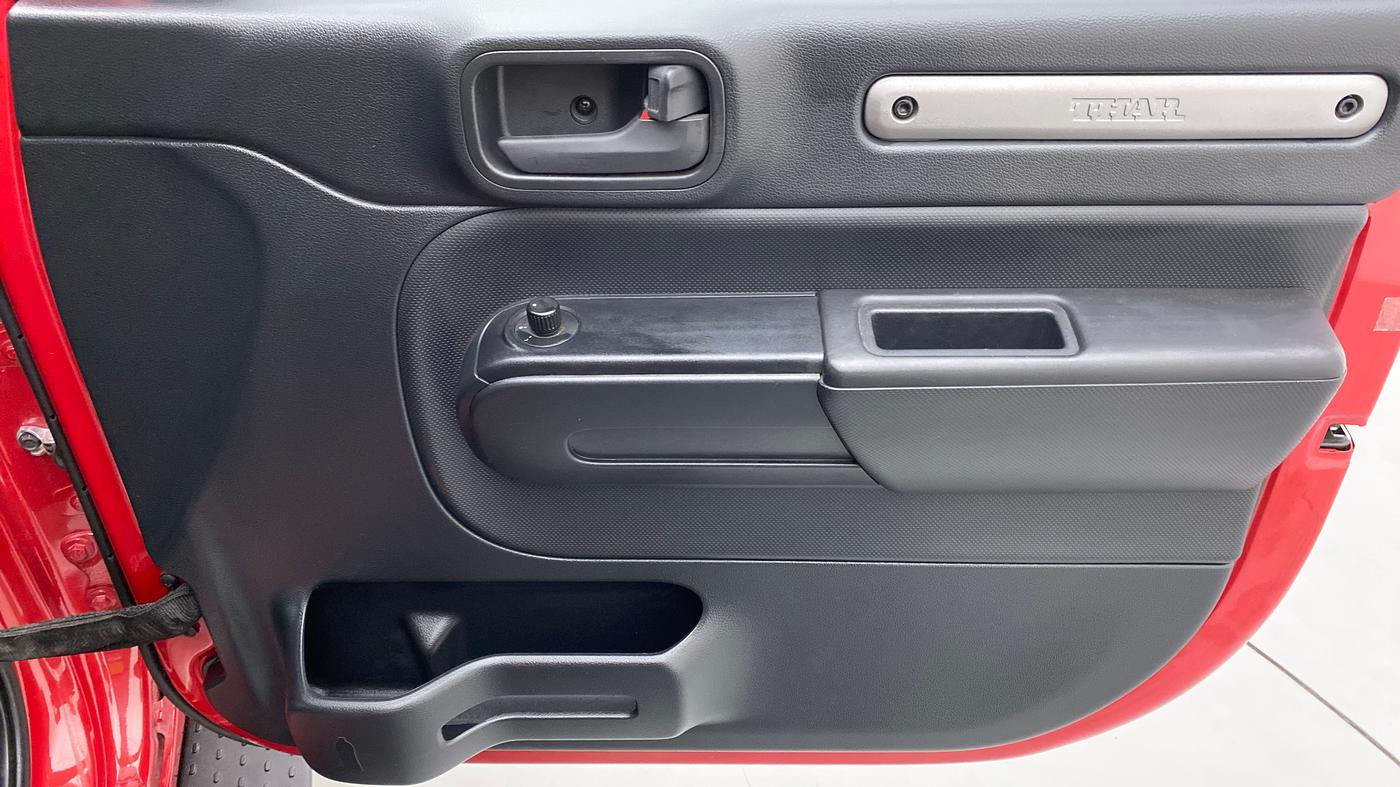 2022 Mahindra Thar LX D 4*4 MT HT, Diesel, Manual, 4,342 km, Driver Side Door Panels Control