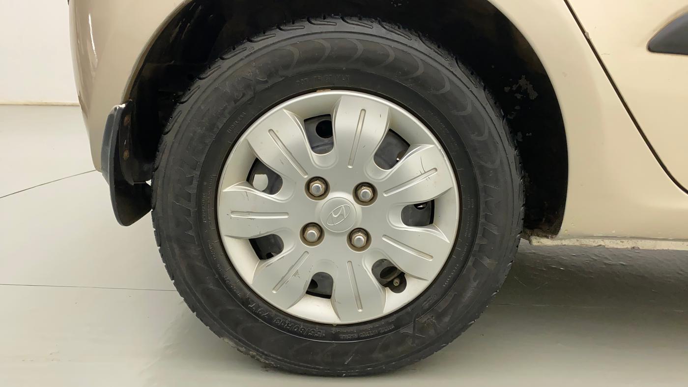 2010 Hyundai i10 SPORTZ 1.2, Petrol, Manual, 74,924 km, Right Rear Wheel
