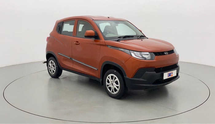 2016 Mahindra Kuv100 K4+ 6 STR, Petrol, Manual, 31,564 km, Right Front Diagonal