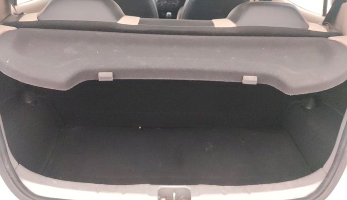 2020 Hyundai NEW SANTRO SPORTZ MT, Petrol, Manual, 28,227 km, Boot Inside