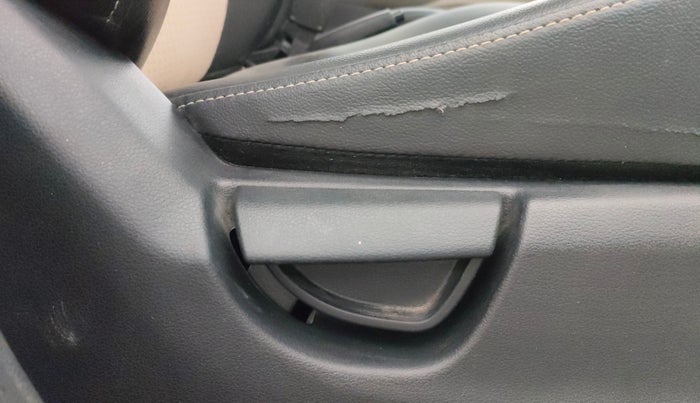 2020 Hyundai NEW SANTRO SPORTZ MT, Petrol, Manual, 28,227 km, Driver Side Adjustment Panel