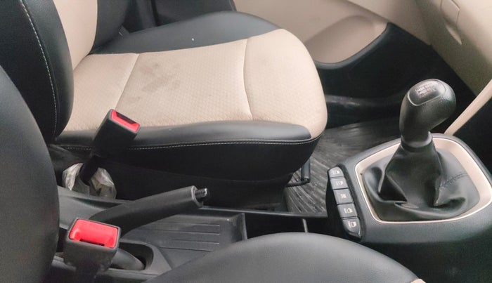 2020 Hyundai NEW SANTRO SPORTZ MT, Petrol, Manual, 28,227 km, Gear Lever