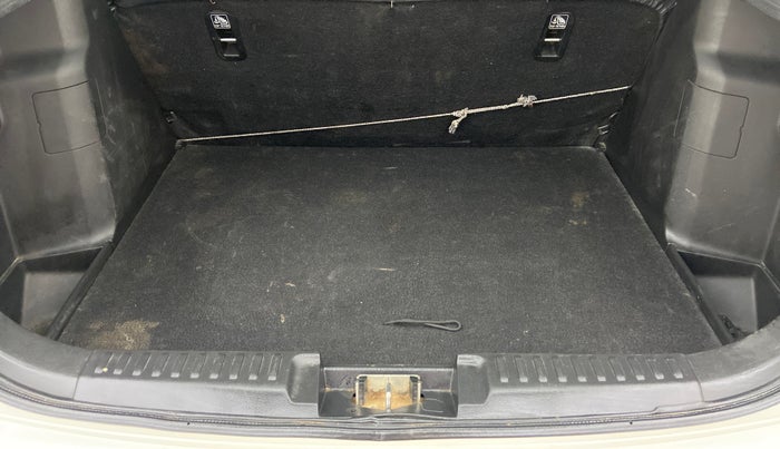 2019 Maruti Vitara Brezza VDI, Diesel, Manual, 71,386 km, Boot Inside