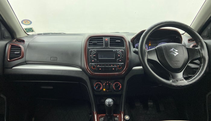 2019 Maruti Vitara Brezza VDI, Diesel, Manual, 71,386 km, Dashboard