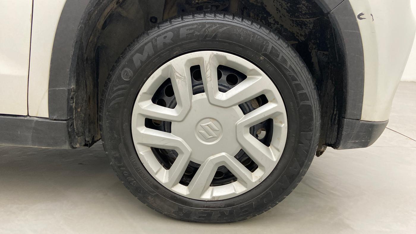 2019 Maruti Vitara Brezza VDI, Diesel, Manual, 71,386 km, Right Front Wheel