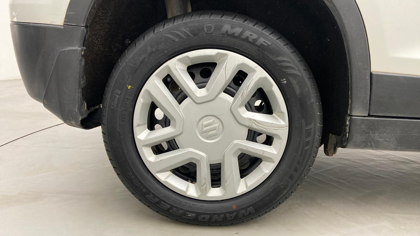 2019 Maruti Vitara Brezza VDI, Diesel, Manual, 71,386 km, Right Rear Wheel