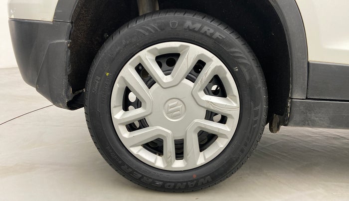 2019 Maruti Vitara Brezza VDI, Diesel, Manual, 71,386 km, Right Rear Wheel