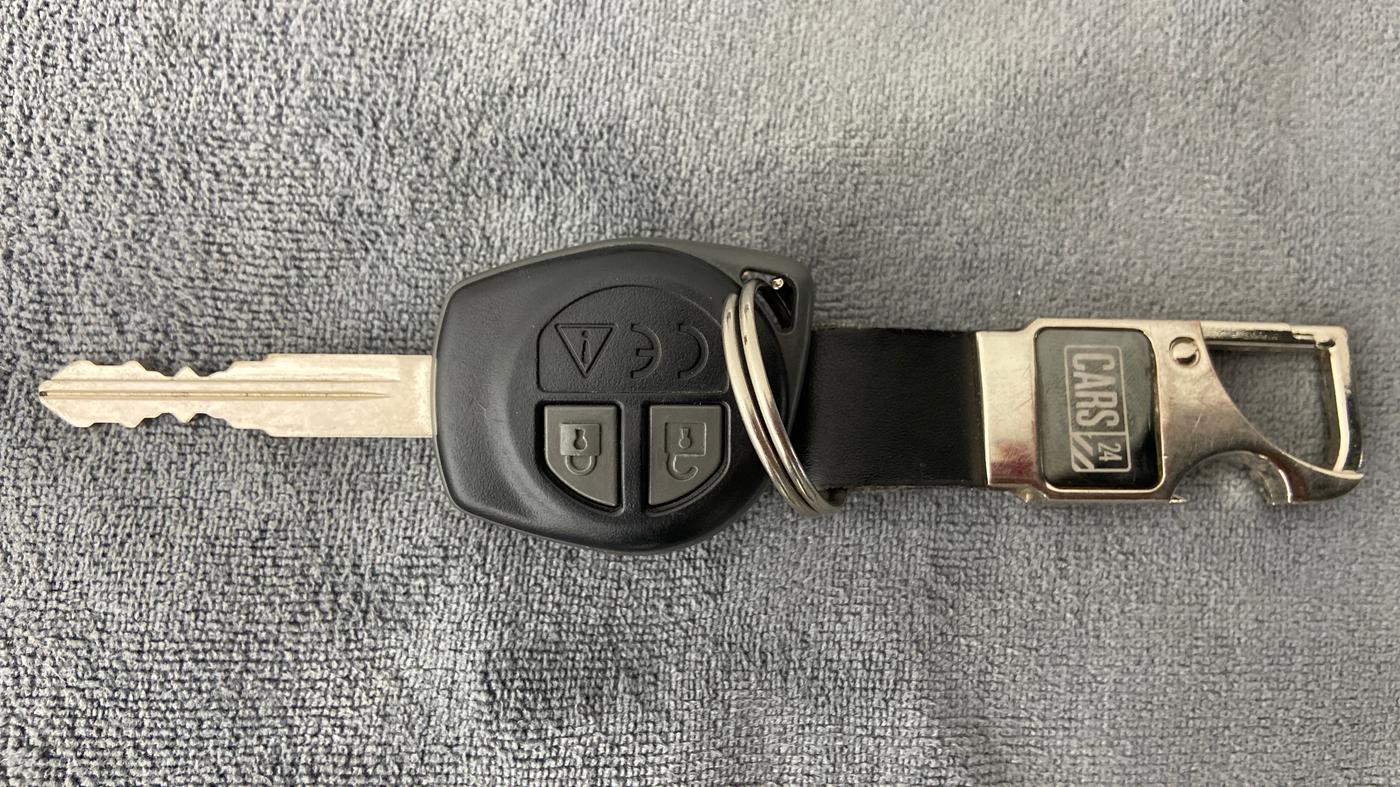 2019 Maruti Vitara Brezza VDI, Diesel, Manual, 71,386 km, Key Close Up
