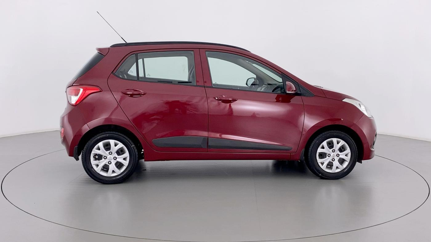 2016 Hyundai Grand i10 SPORTZ 1.2 KAPPA VTVT, Petrol, Manual, 35,320 km, Right Side View