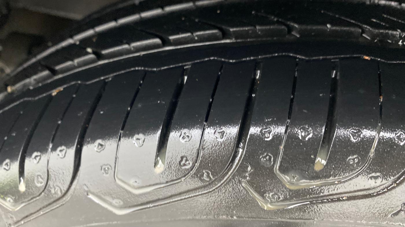 2013 Nissan Micra XV CVT, Petrol, Automatic, 29,084 km, Right Rear Tyre Tread