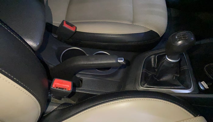 2020 Hyundai Verna 1.6 VTVT SX, Petrol, Manual, 84,553 km, Gear Lever