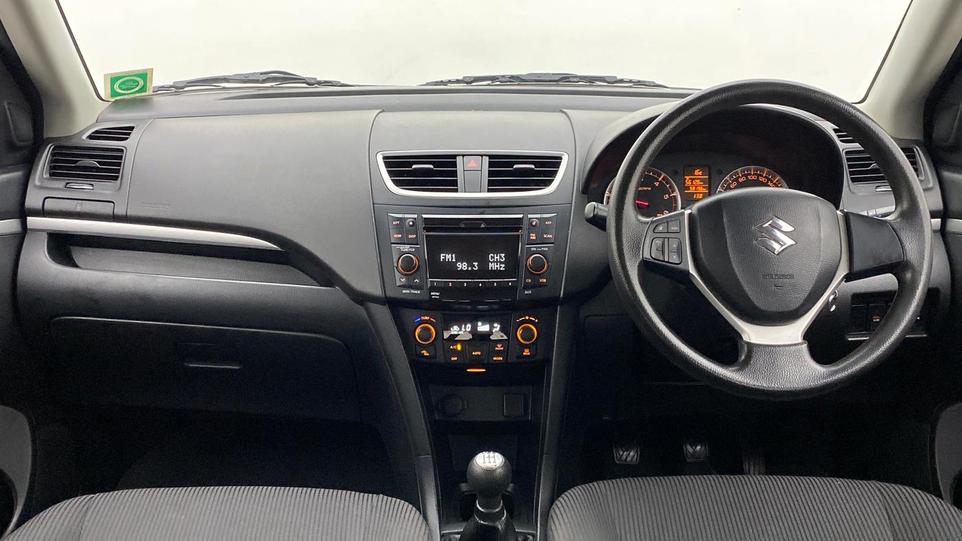 2014 Maruti Swift ZDI, Diesel, Manual, 58,196 km, Dashboard