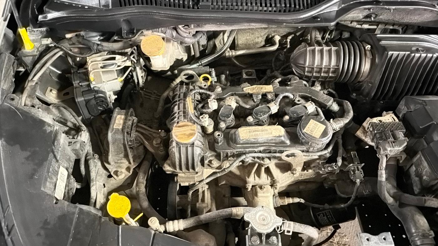 2021 Tata ALTROZ XZ PETROL, Petrol, Manual, 44,927 km, Engine View - Right