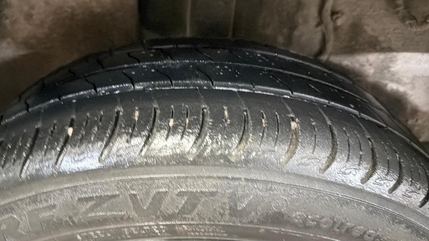2021 Tata ALTROZ XZ PETROL, Petrol, Manual, 44,927 km, Right Rear Tyre Tread