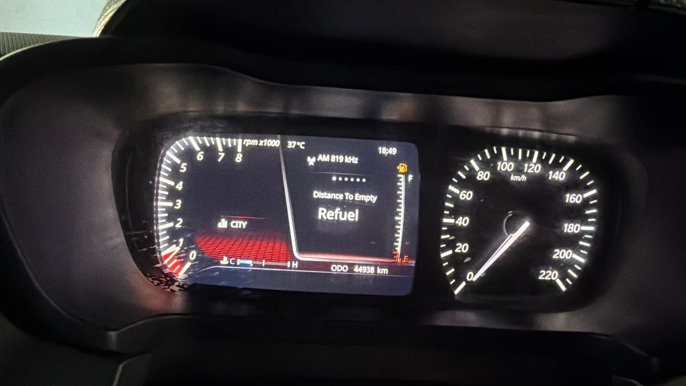 2021 Tata ALTROZ XZ PETROL, Petrol, Manual, 44,927 km, Odometer Image