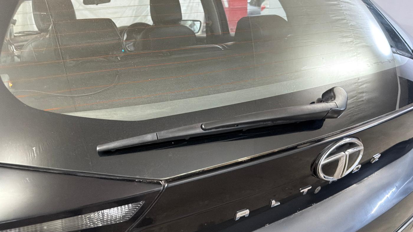 2021 Tata ALTROZ XZ PETROL, Petrol, Manual, 44,927 km, Rear Wiper