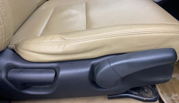 2017 Honda City 1.5L I-VTEC VX CVT, Petrol, Automatic, 57,720 km, Driver Side Adjustment Panel