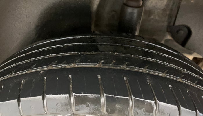 2021 KIA SELTOS HTE 1.5 DIESEL, Diesel, Manual, 60,187 km, Left Rear Tyre Tread