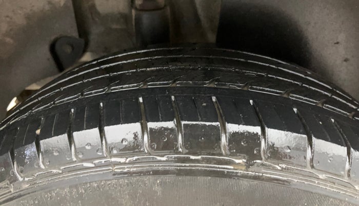 2021 KIA SELTOS HTE 1.5 DIESEL, Diesel, Manual, 60,187 km, Right Rear Tyre Tread