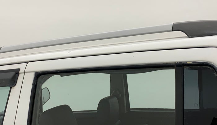 2015 Maruti Wagon R 1.0 LXI CNG, CNG, Manual, 85,038 km, Rear left door - Door visor damaged