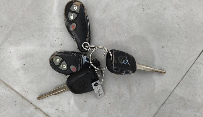 2014 Maruti Alto 800 LXI, Petrol, Manual, 26,639 km, Key Close Up