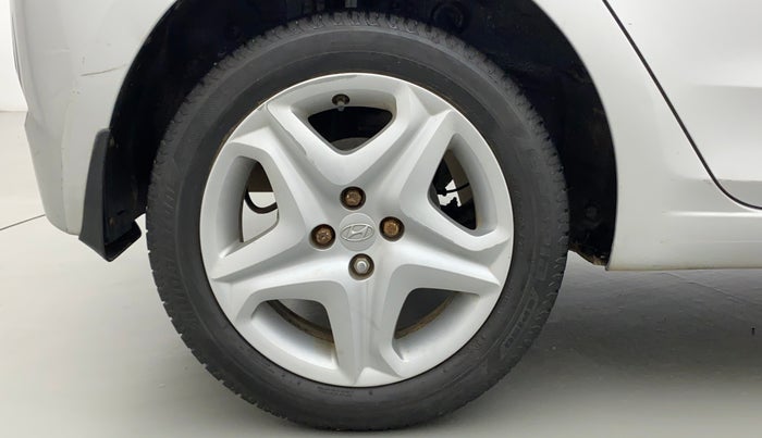2017 Hyundai Elite i20 ASTA 1.2, Petrol, Manual, 39,113 km, Right Rear Wheel