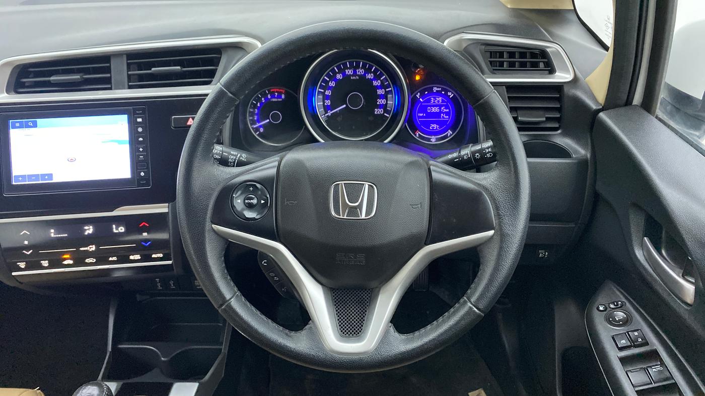 2019 Honda Jazz VX  1.2, Petrol, Manual, 38,691 km, Steering Wheel Close Up
