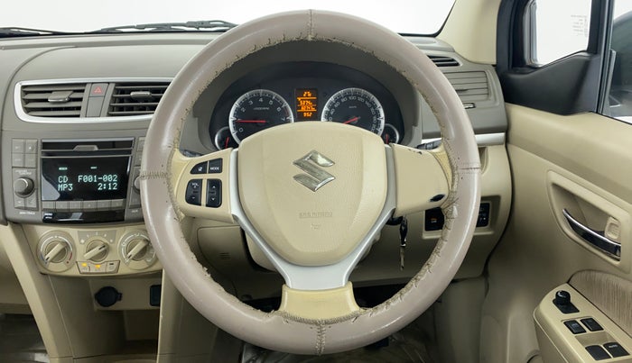 2014 Maruti Ertiga ZXI, Petrol, Manual, 60,849 km, Steering Wheel Close Up