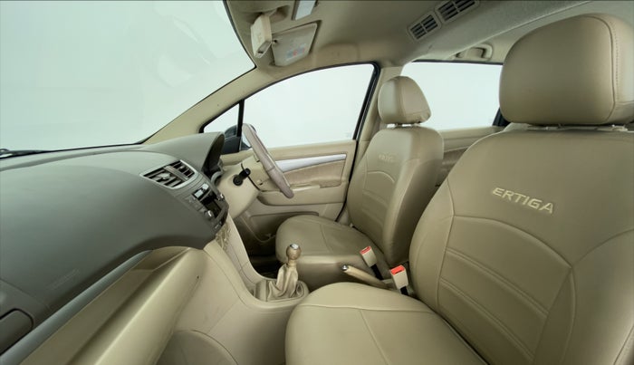 2014 Maruti Ertiga ZXI, Petrol, Manual, 60,849 km, Right Side Front Door Cabin