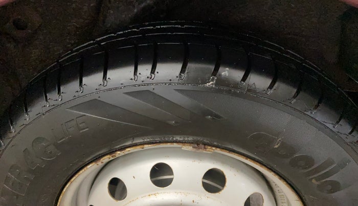 2013 Hyundai i10 MAGNA 1.1, Petrol, Manual, 53,261 km, Left Rear Tyre Tread