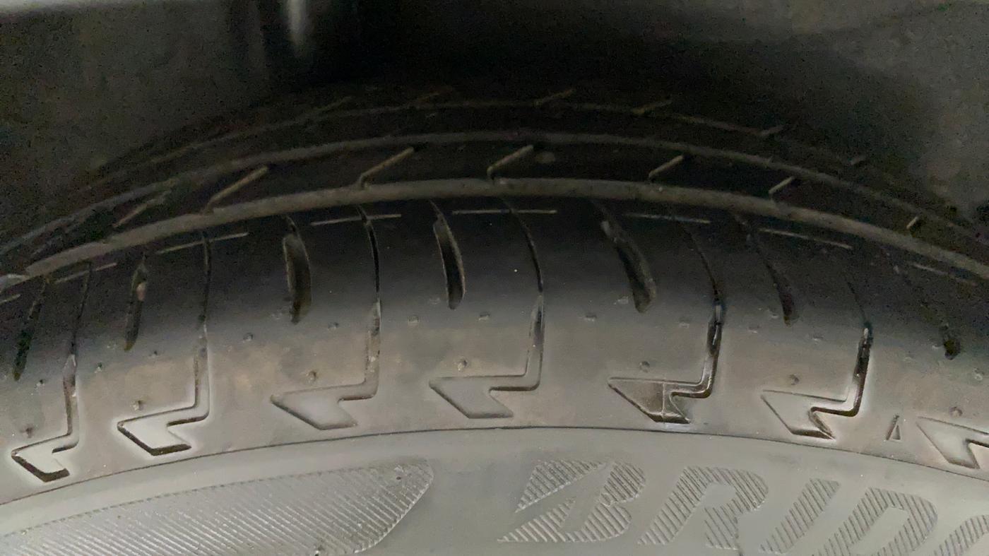 2022 Honda WR-V 1.2L I-VTEC SV MT, Petrol, Manual, 5,276 km, Right Rear Tyre Tread