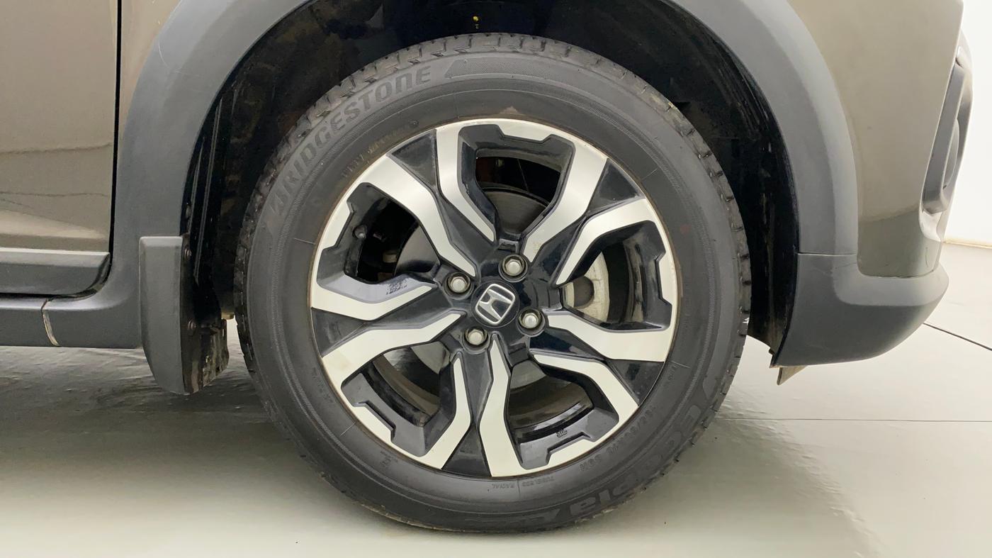 2022 Honda WR-V 1.2L I-VTEC SV MT, Petrol, Manual, 5,276 km, Right Front Wheel