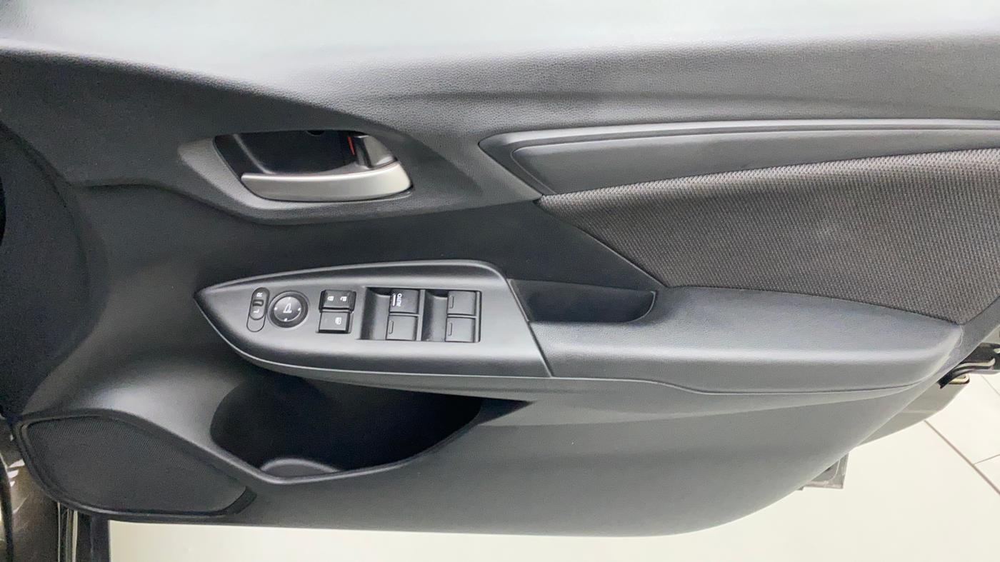 2022 Honda WR-V 1.2L I-VTEC SV MT, Petrol, Manual, 5,276 km, Driver Side Door Panels Control