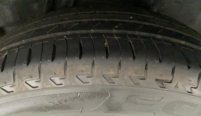 2022 Honda WR-V 1.2L I-VTEC SV MT, Petrol, Manual, 5,276 km, Left Rear Tyre Tread