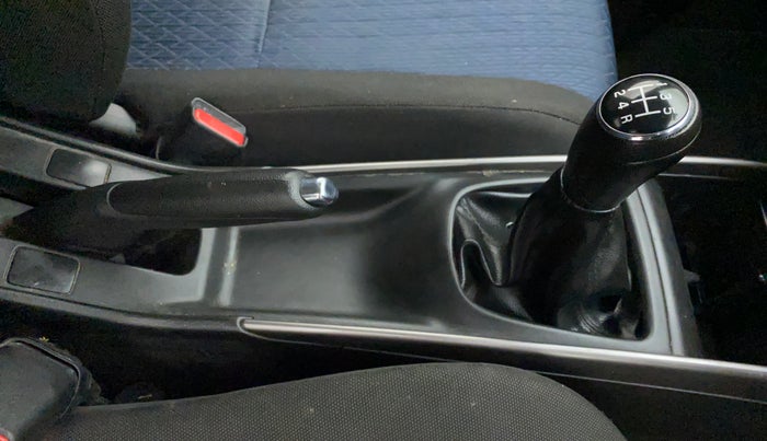 2019 Maruti Baleno DELTA PETROL 1.2, Petrol, Manual, 29,519 km, Gear Lever