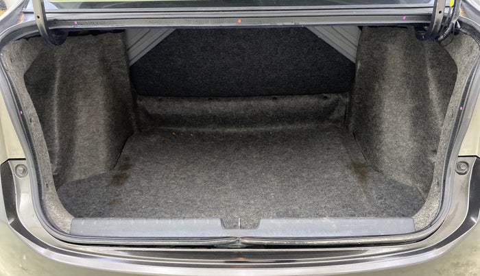 2015 Honda City 1.5L I-VTEC SV CVT, Petrol, Automatic, 18,871 km, Boot Inside