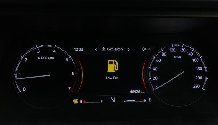 2022 Mahindra XUV700 MX P MT 5 STR, Petrol, Manual, 46,922 km, Odometer Image