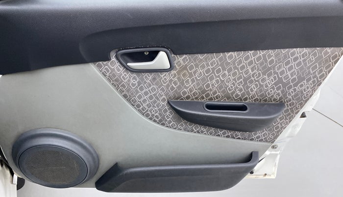 2016 Maruti Alto 800 LXI, Petrol, Manual, 37,744 km, Driver Side Door Panels Control