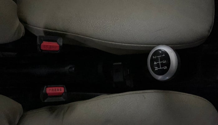 2016 Maruti Wagon R 1.0 LXI, CNG, Manual, 30,207 km, Gear Lever