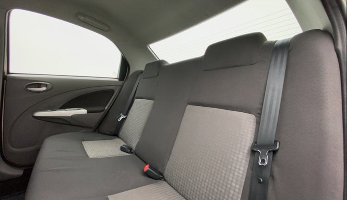 2011 Toyota Etios V, Petrol, Manual, 45,602 km, Right Side Rear Door Cabin